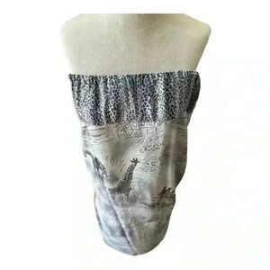 Beautiful African Y2k Tube Dress Sleeveless with slits at the sides. NWT